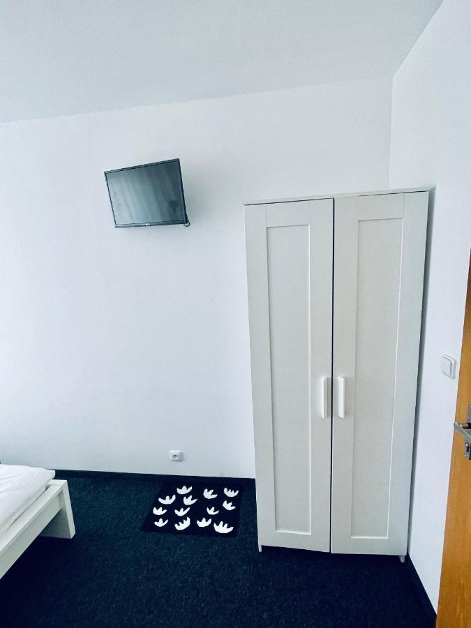 Apartmany Bryksova Prag Exterior foto