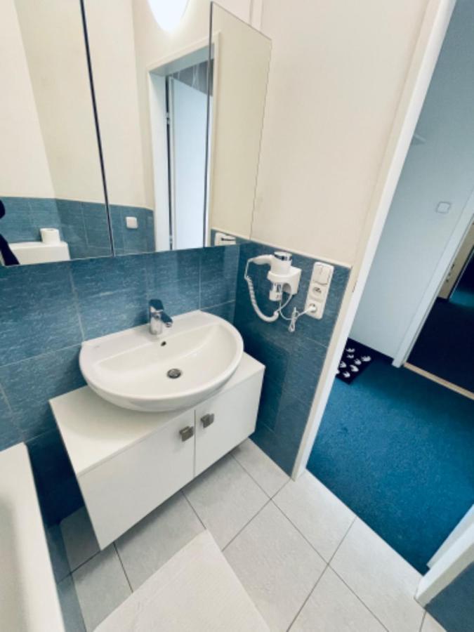 Apartmany Bryksova Prag Exterior foto